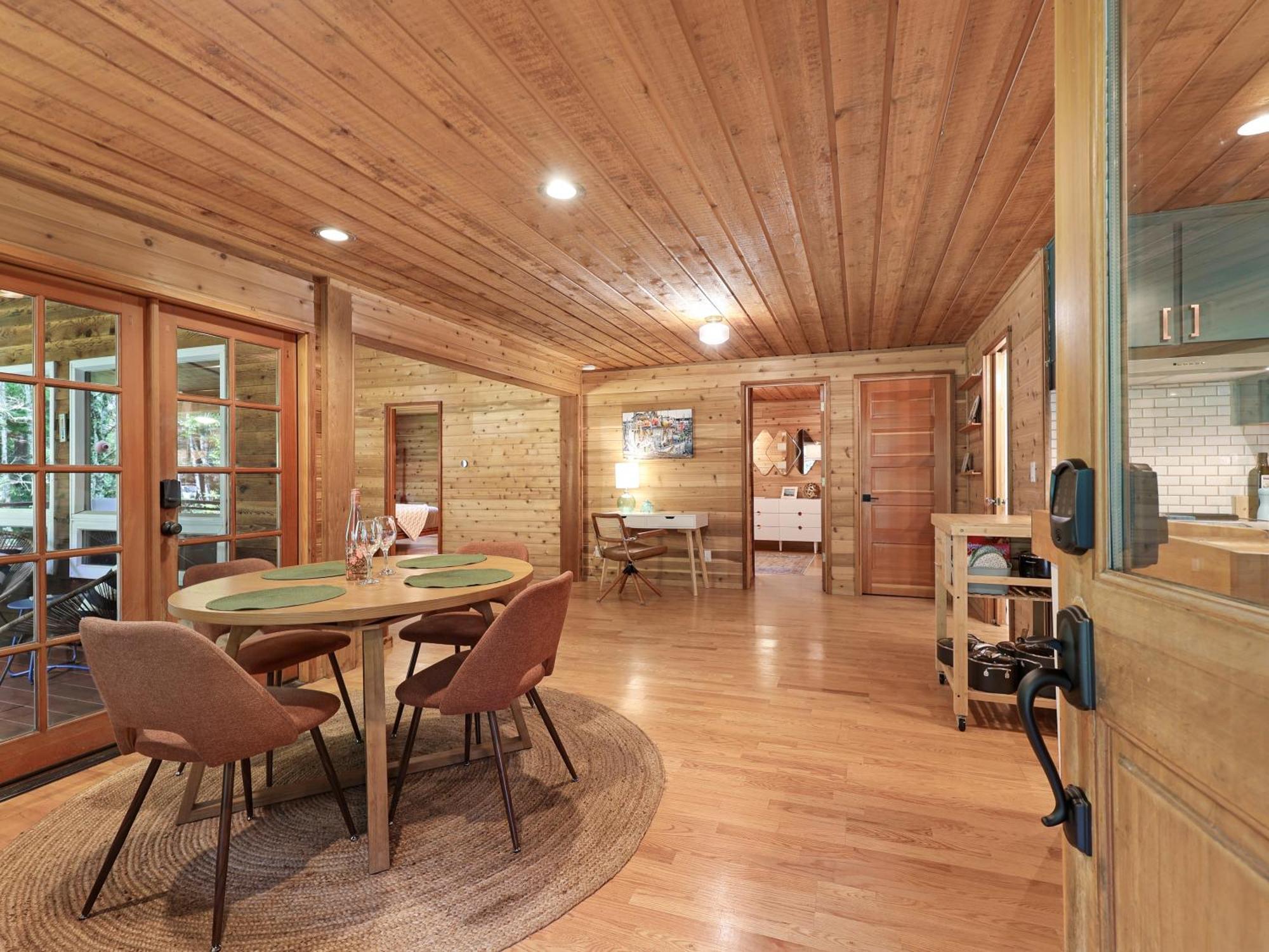 Woods Waves: Luxury Coast Cabin King Beds Pets Tillamook Esterno foto