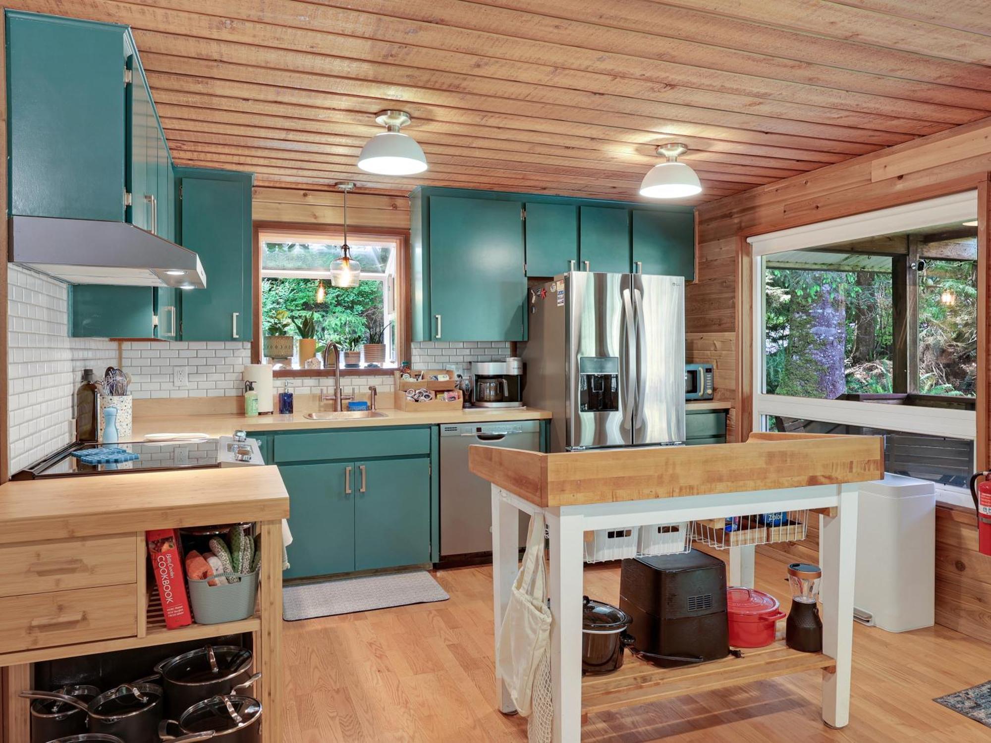 Woods Waves: Luxury Coast Cabin King Beds Pets Tillamook Esterno foto